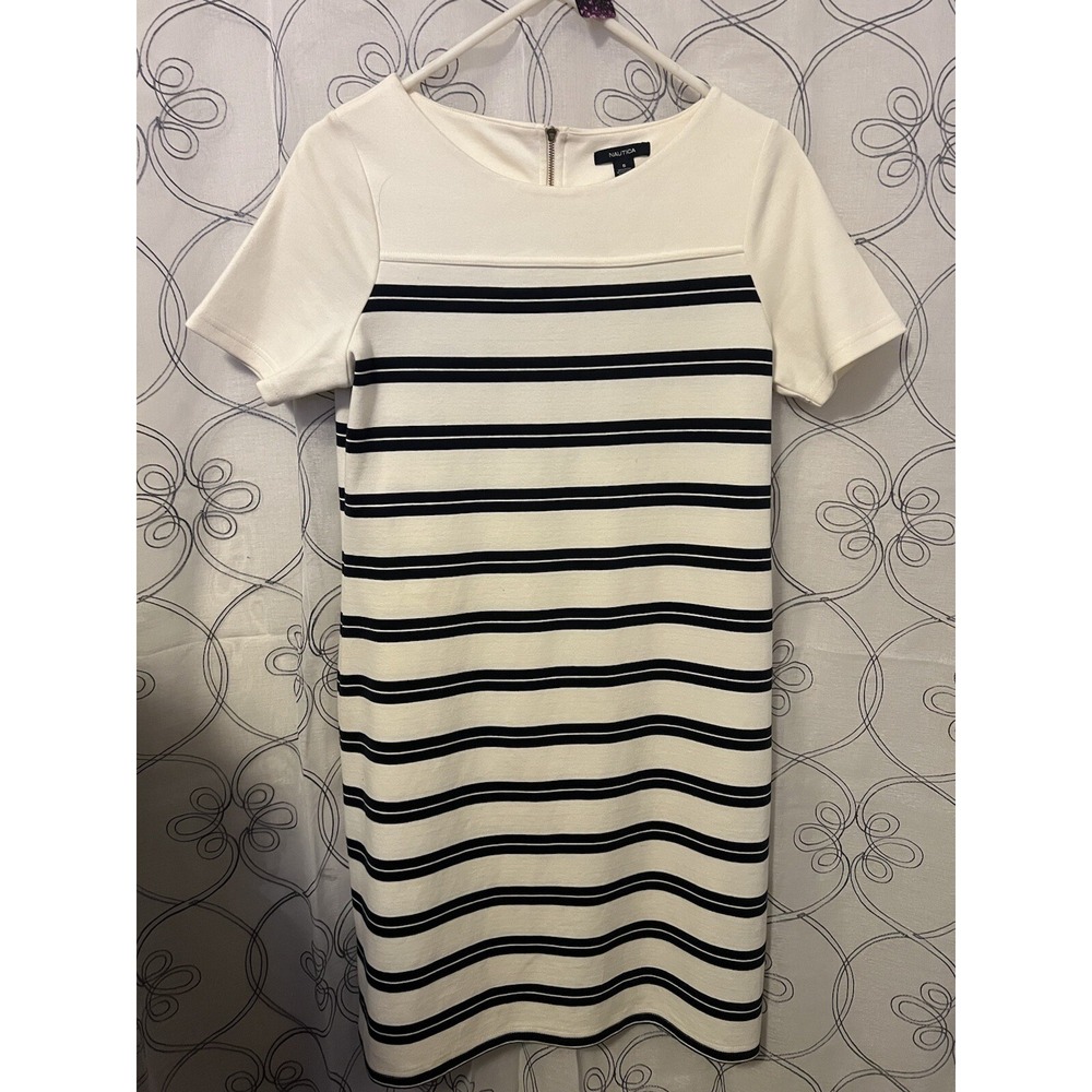 Nautica Women's Dress White With Blue Stripes Size Small